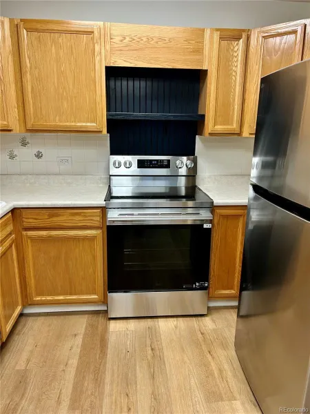 750 S Clinton SW Street #1A Denver CO 80247 MLS #REC9298427 05062026194122 800 9
