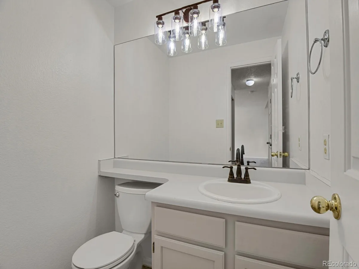 12026 Elm Way Thornton CO 80241 | MLS #REC9299520 08192026181623 1200 11