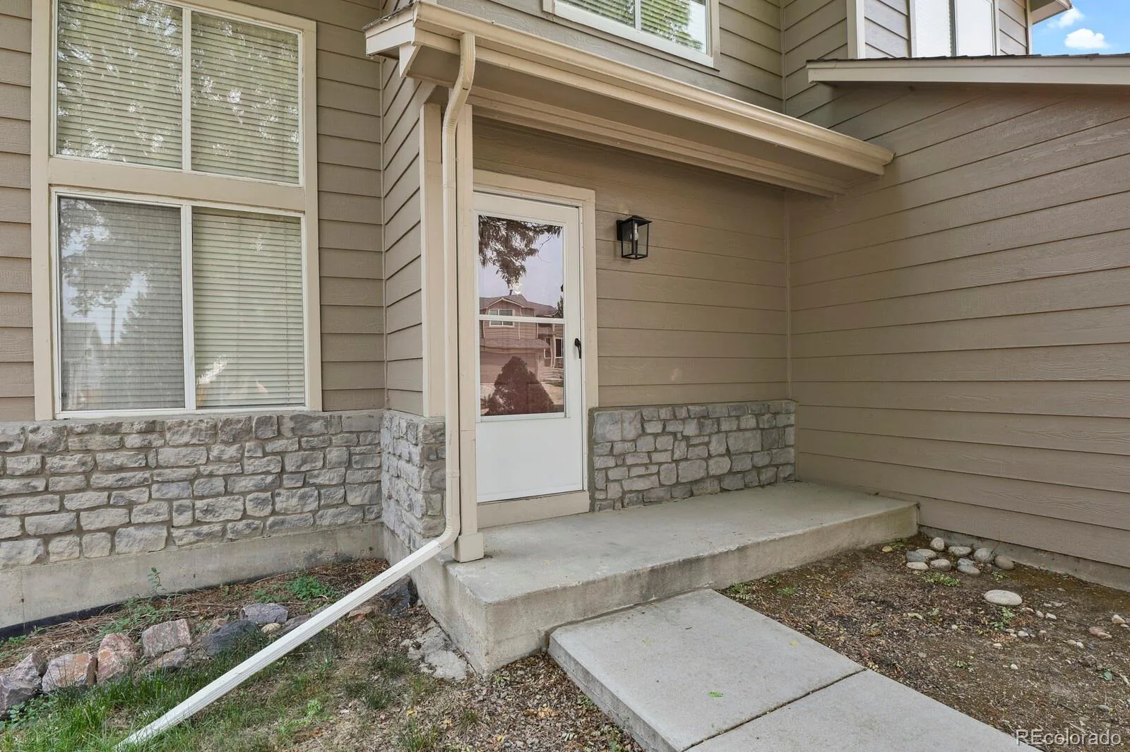 12026 Elm Way Thornton CO 80241 | MLS #REC9299520 08192026181623 1600 1