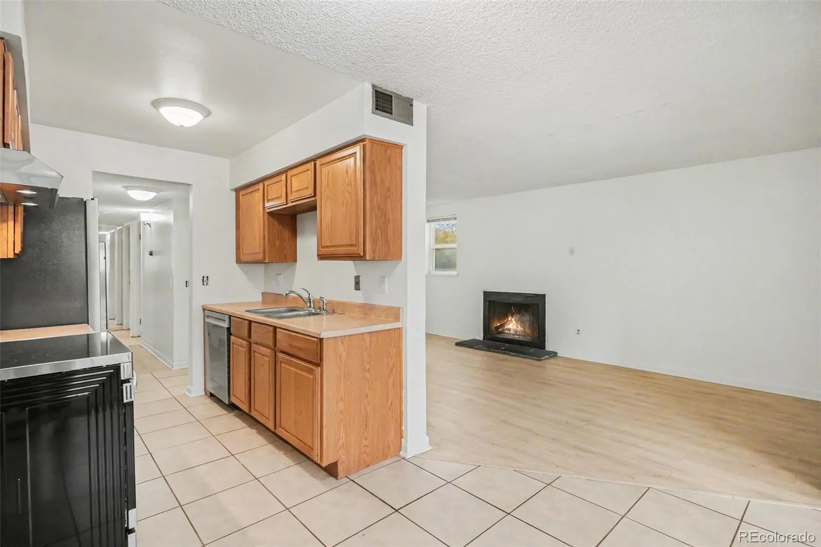 15292 E Hampden Circle #H4 Aurora CO 80014 MLS #REC9299726 05142026234629 1600 4