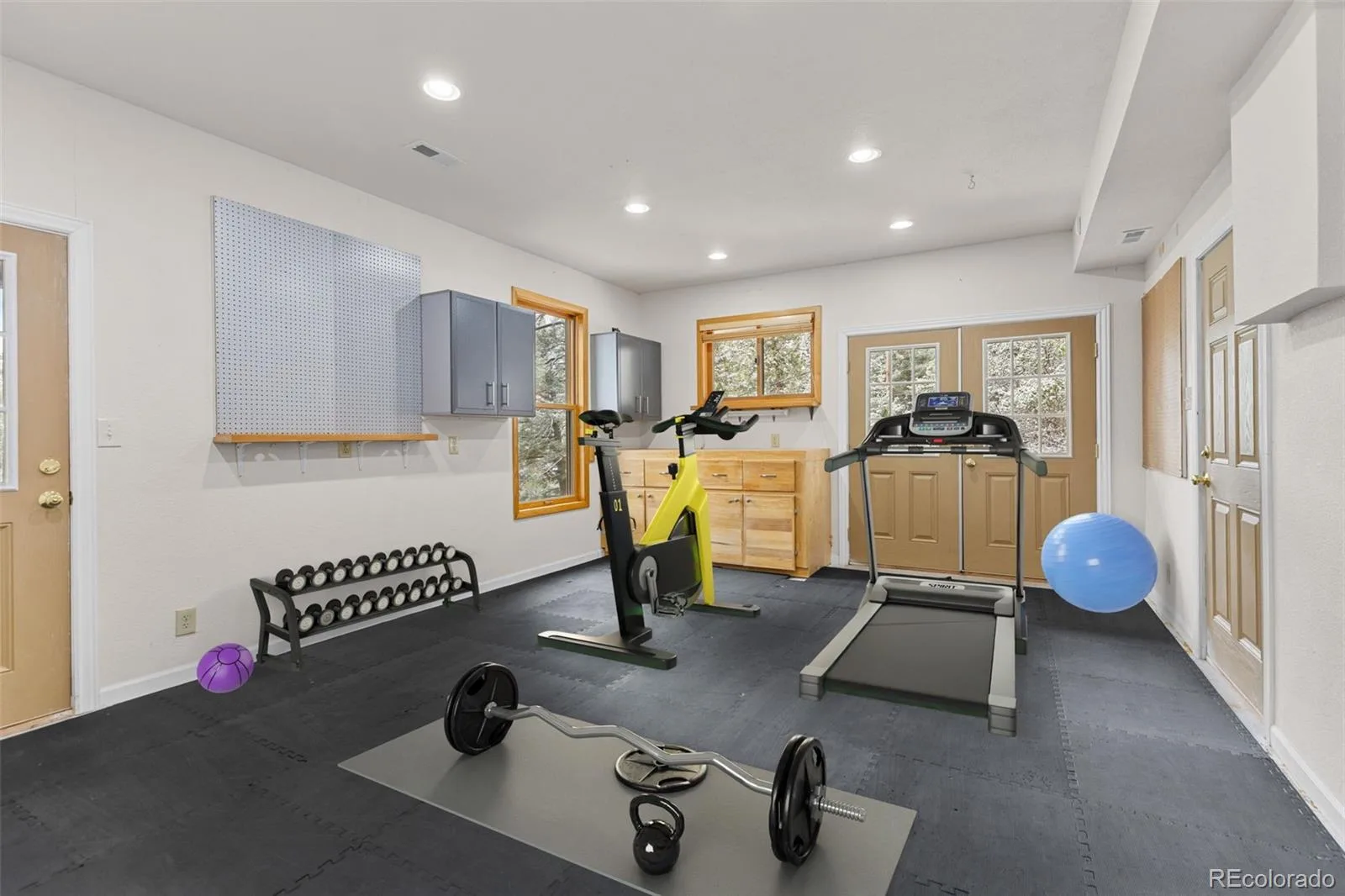 27822 Bonanza Drive Evergreen CO 80439 | MLS #REC9300401 08092026143410 1600 22