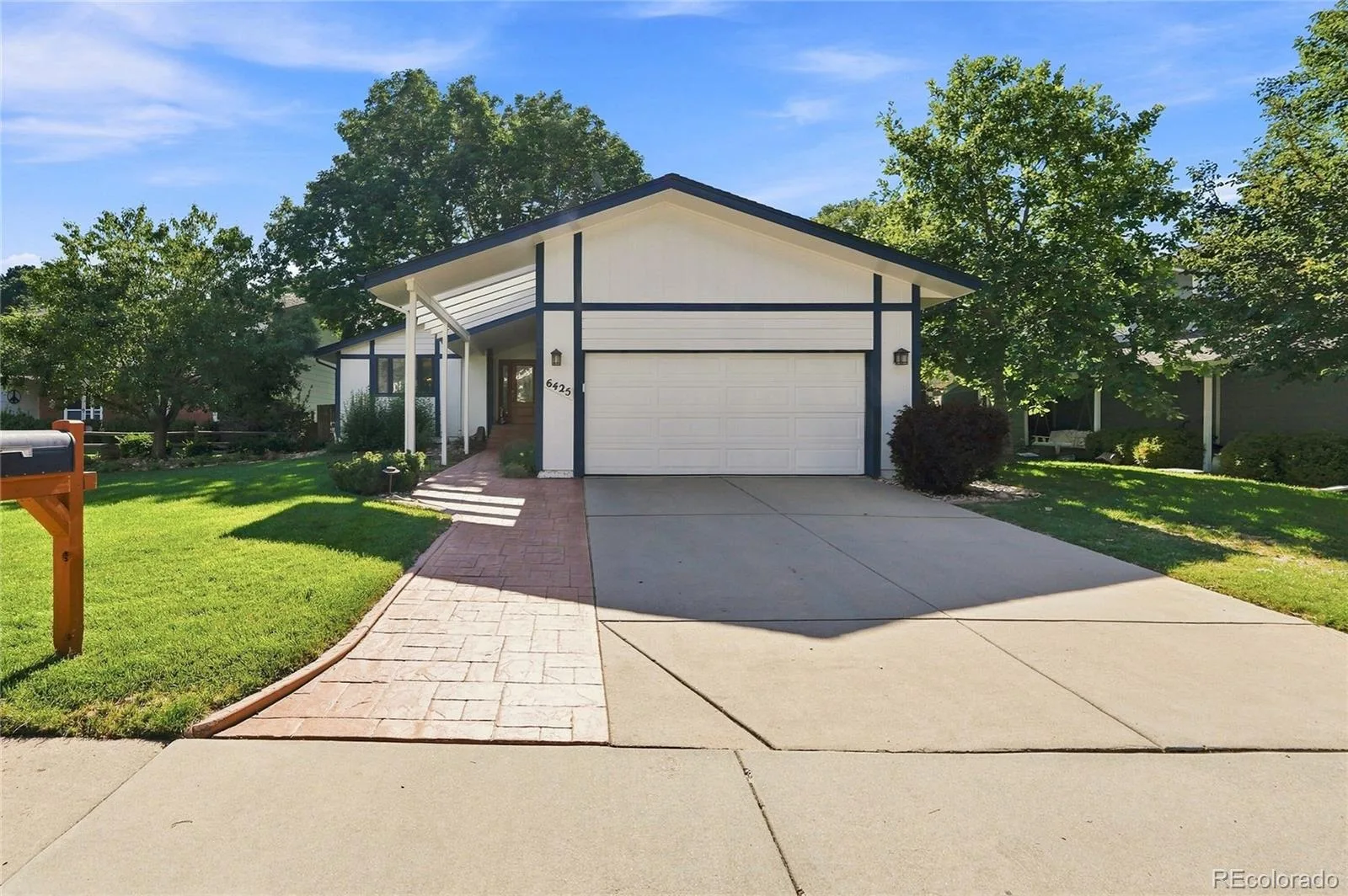 6425 S Galena Court Englewood CO 80111 | MLS #REC9304810 08182026193343 1600 2