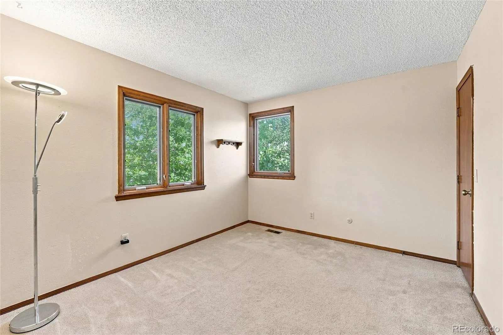 6425 S Galena Court Englewood CO 80111 | MLS #REC9304810 08182026193343 1600 21