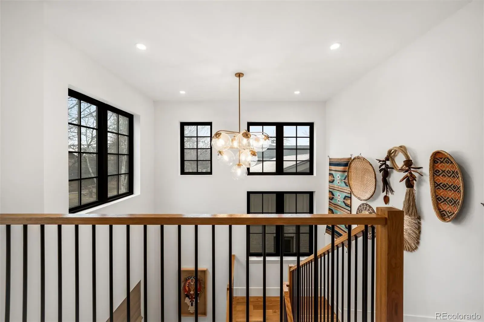 03052026012846 1600 16