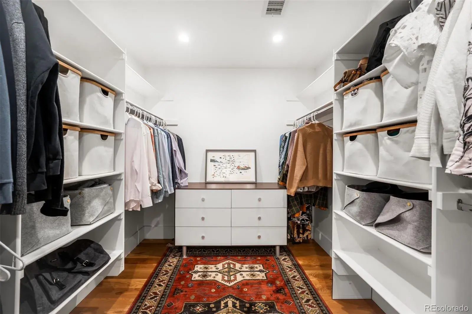 03052026012846 1600 21