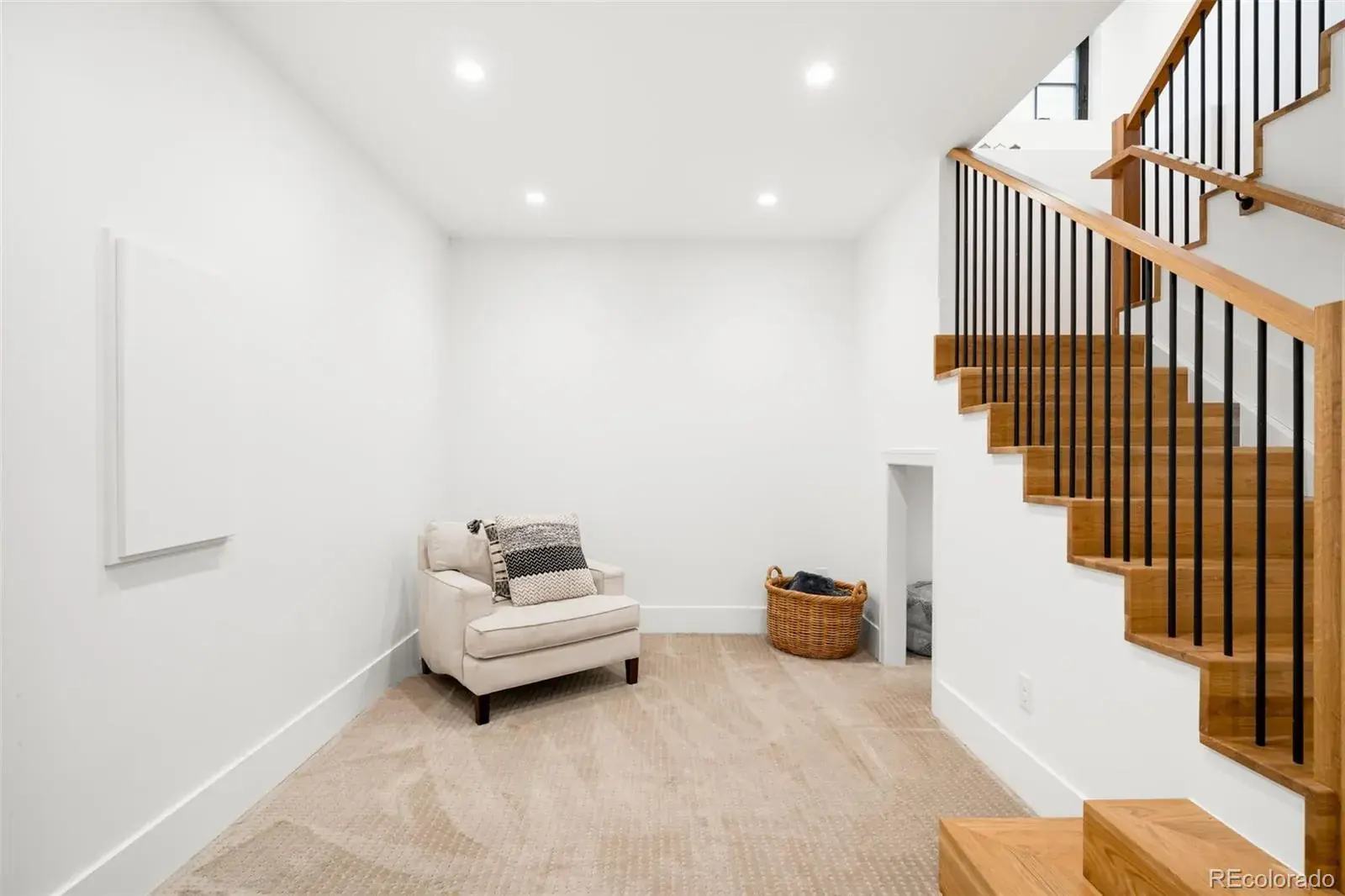 03052026012846 1600 29