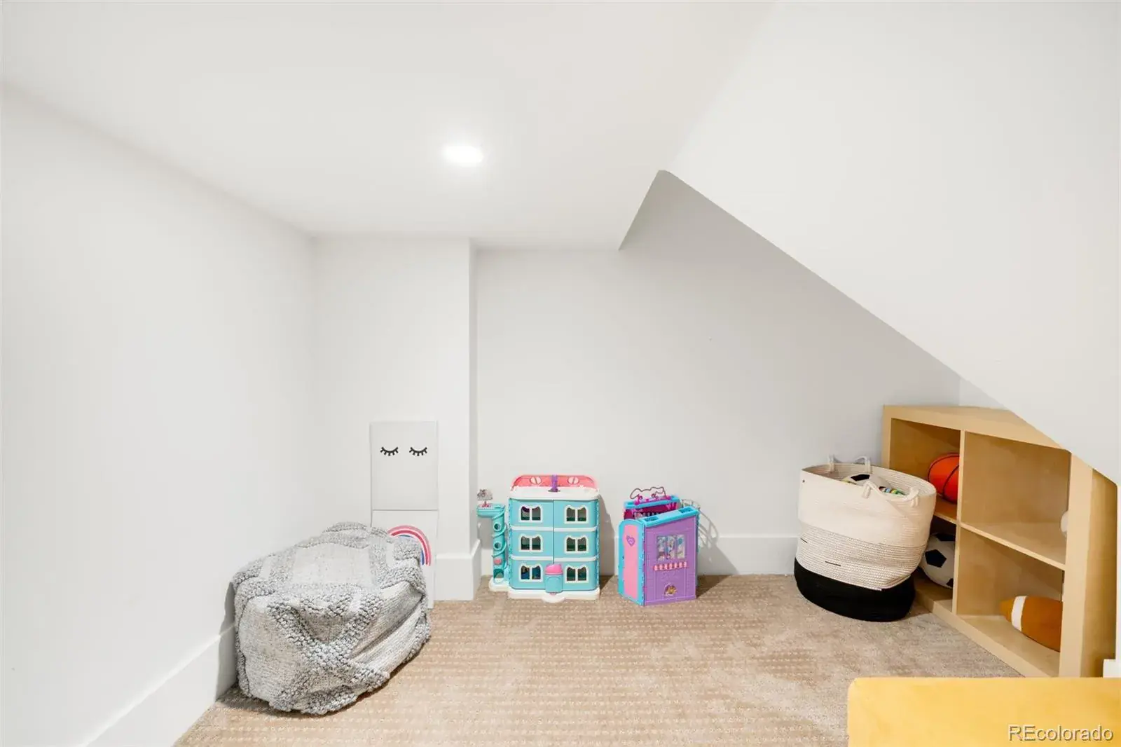 03052026012846 1600 30