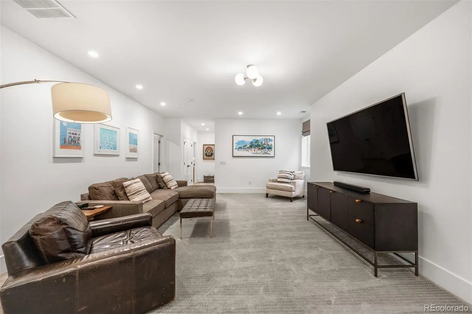 03052026012846 1600 32