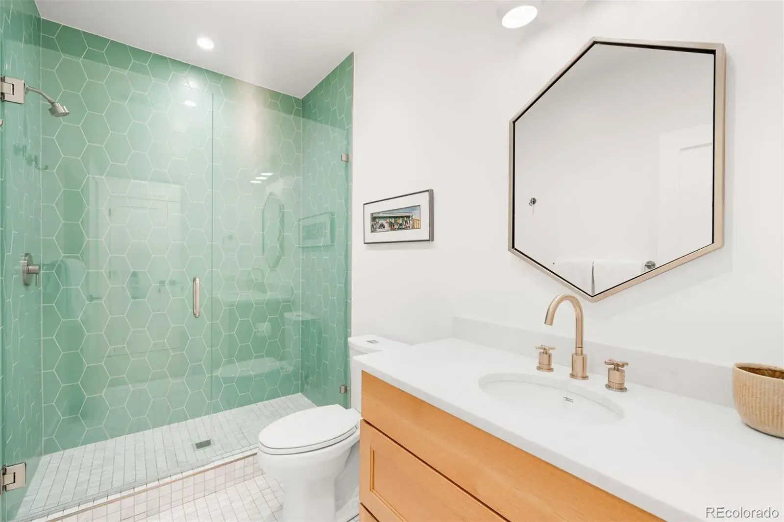 03052026012846 1600 34