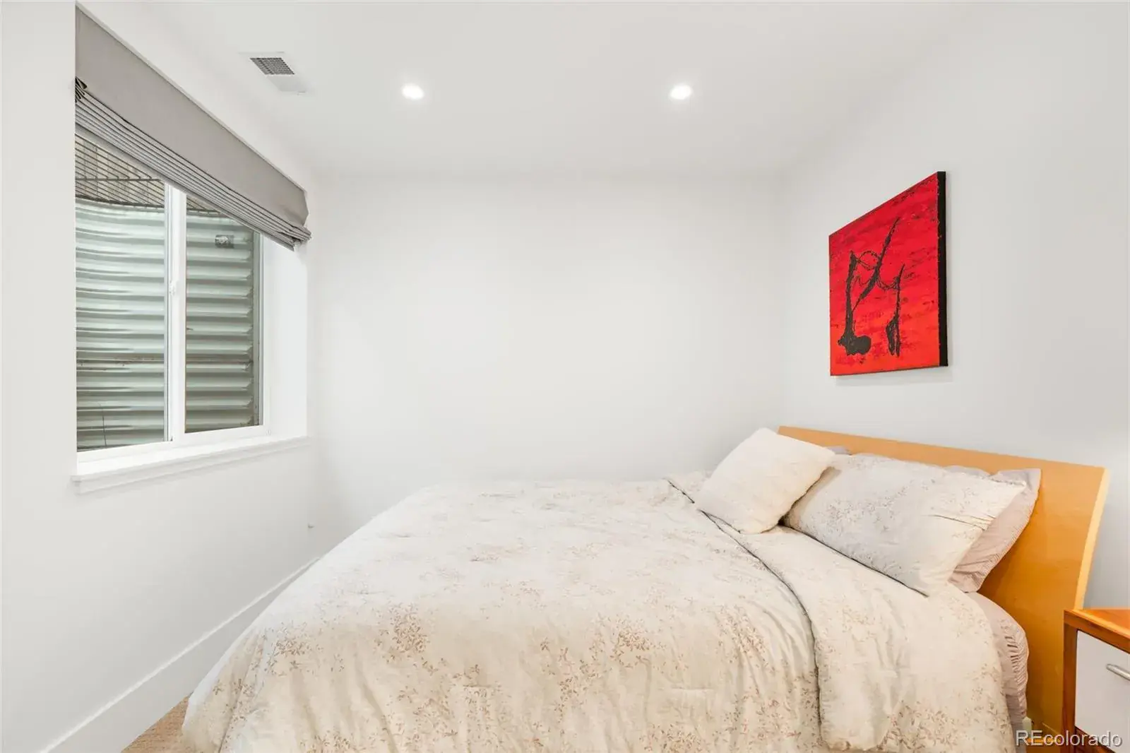 03052026012846 1600 35