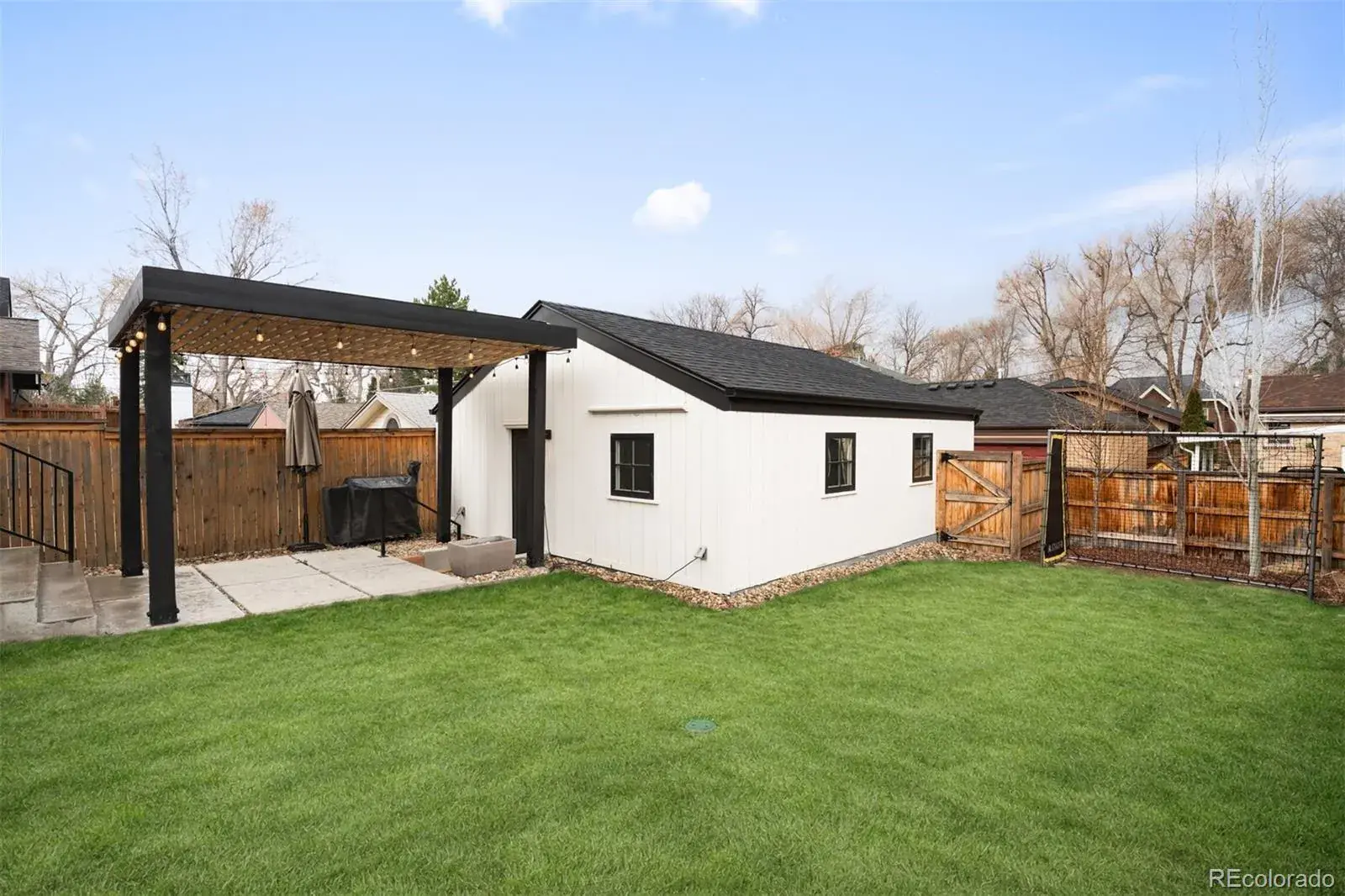 03052026012846 1600 37