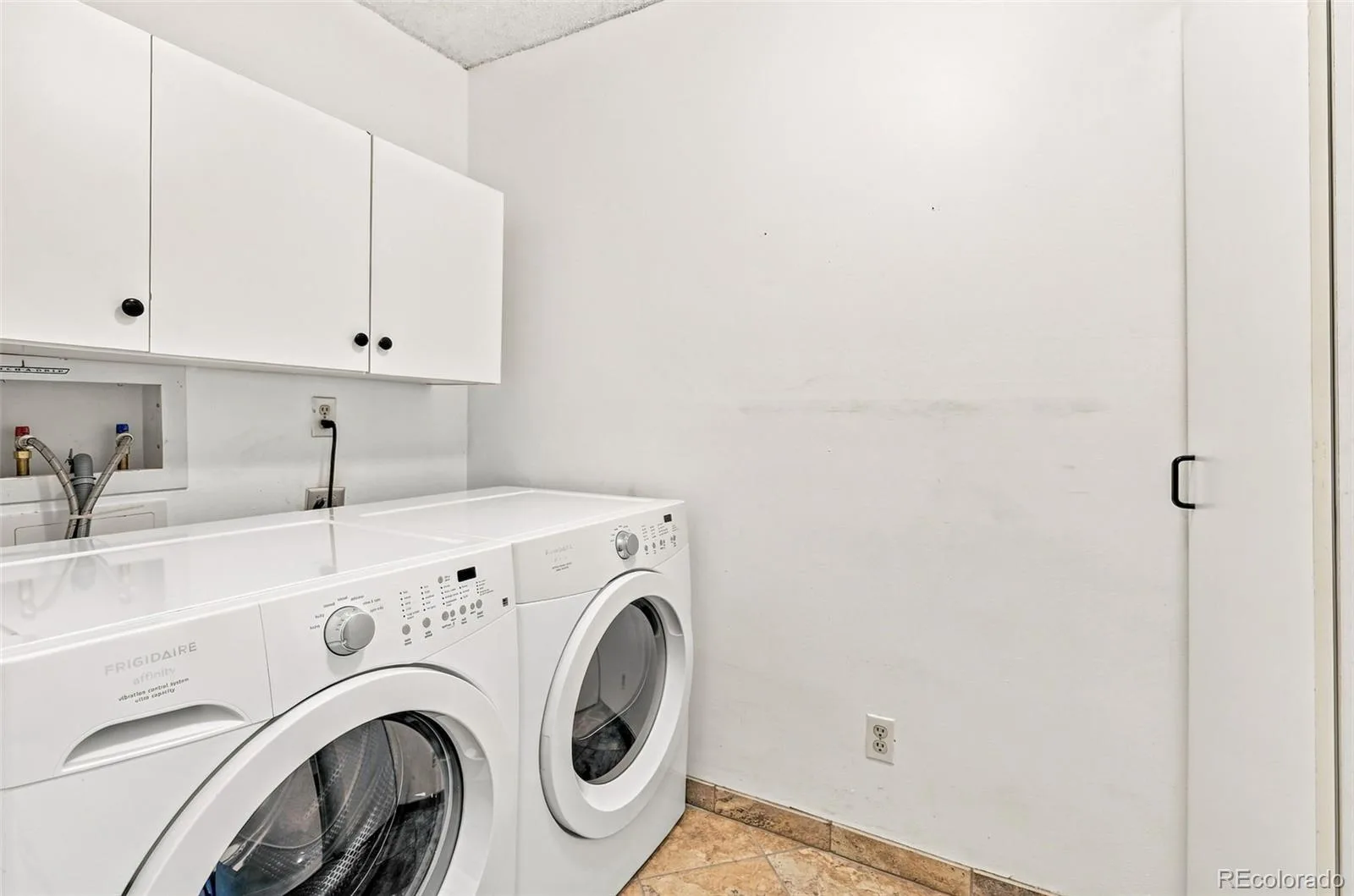 14000 E Linvale Place #401 Aurora CO 80014 | MLS #REC9305296 09222026121606 1600 25