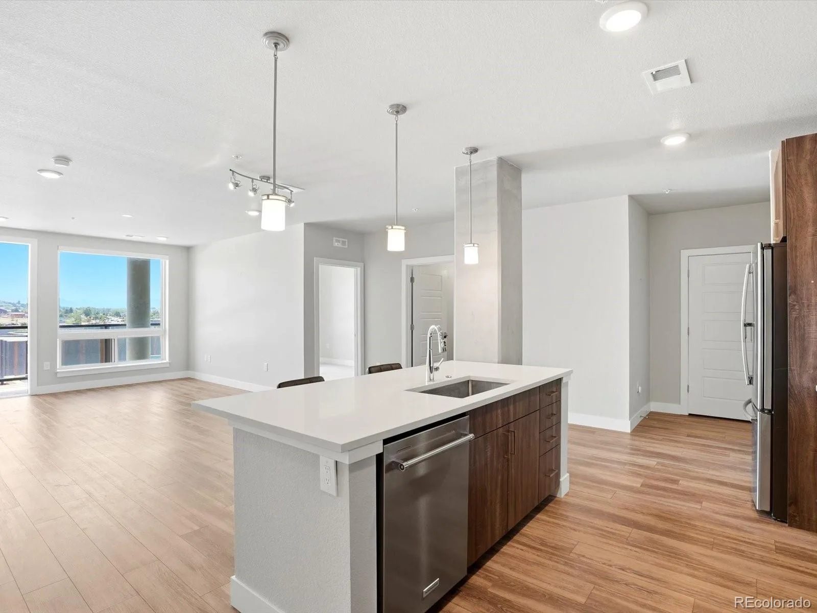 20 Wilcox Street #508 Castle Rock CO 80104 | MLS #REC9306271 07102026003548 1600 17