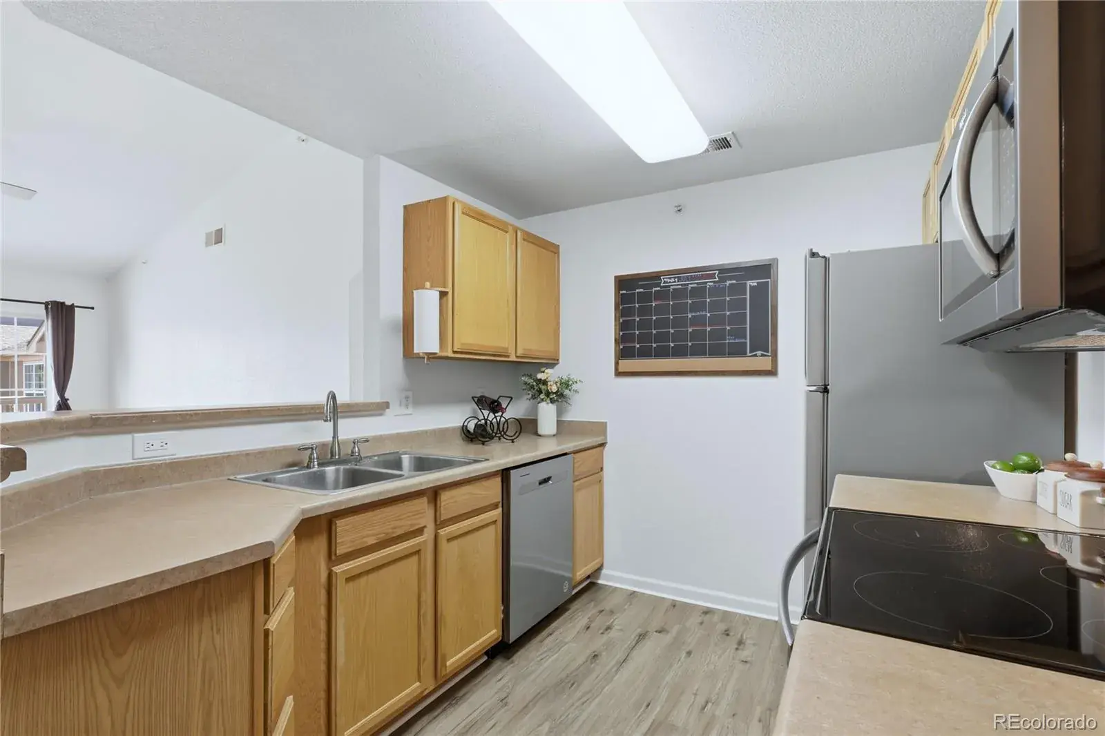 7440 S Blackhawk Street #14-305 Englewood CO 80112 MLS #REC9307955 02122026153116 1600 10