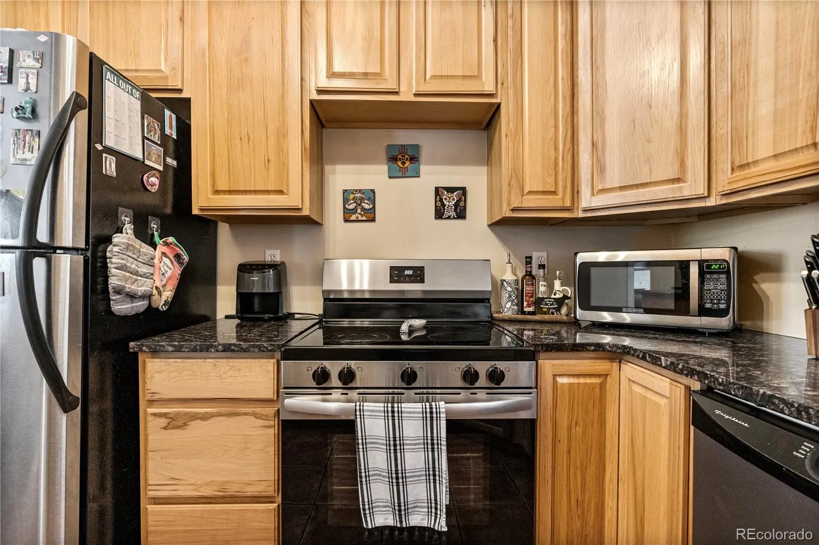 478 N Logan Street Denver CO 80203 MLS #REC9308293 04272026182031 1600 10