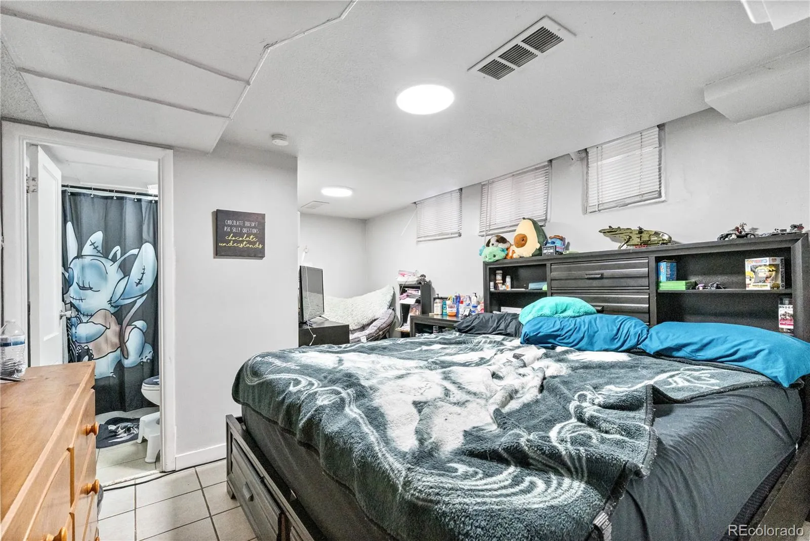 478 N Logan Street Denver CO 80203 MLS #REC9308293 04272026182031 1600 32