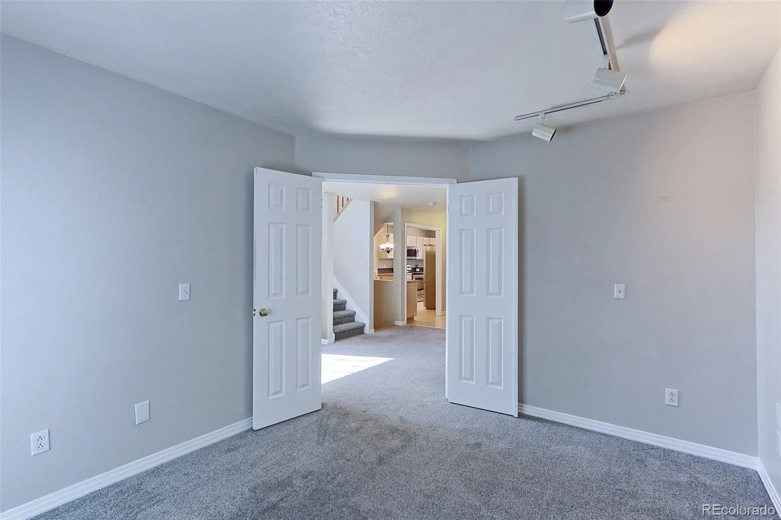 10603 W Dumbarton Circle #B Littleton CO 80127 | MLS #REC9309351 07152026085017 1600 11
