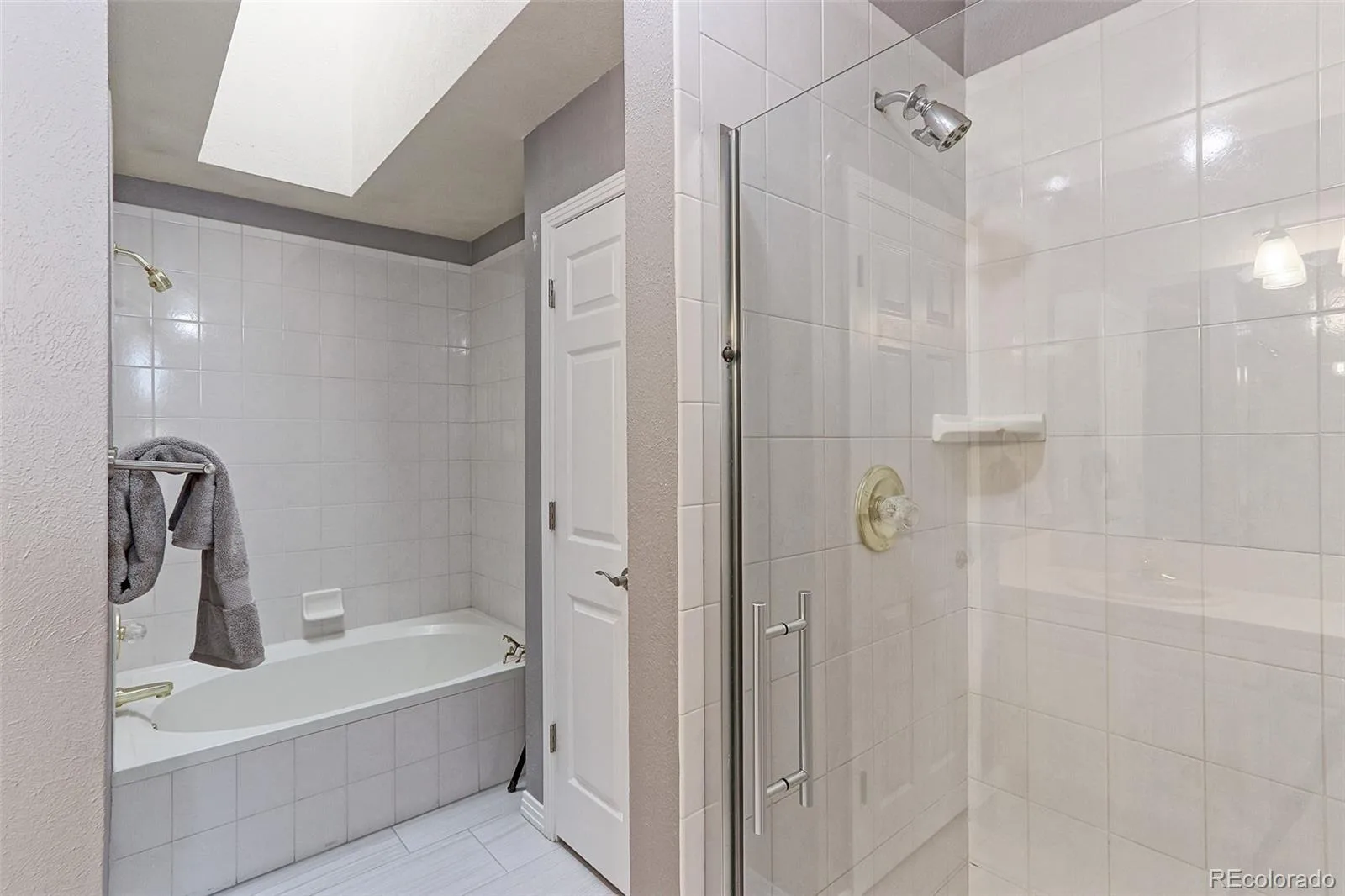 10603 W Dumbarton Circle #B Littleton CO 80127 | MLS #REC9309351 07152026085017 1600 16