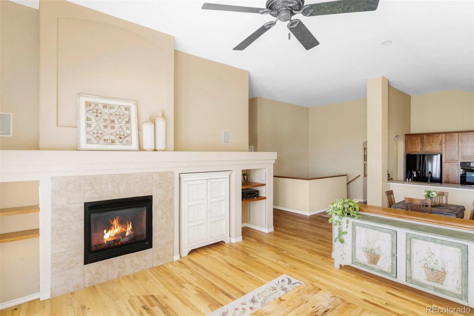 11456 W Cooper Place Littleton CO 80127 MLS #REC9309725 04232026155014 1600 14