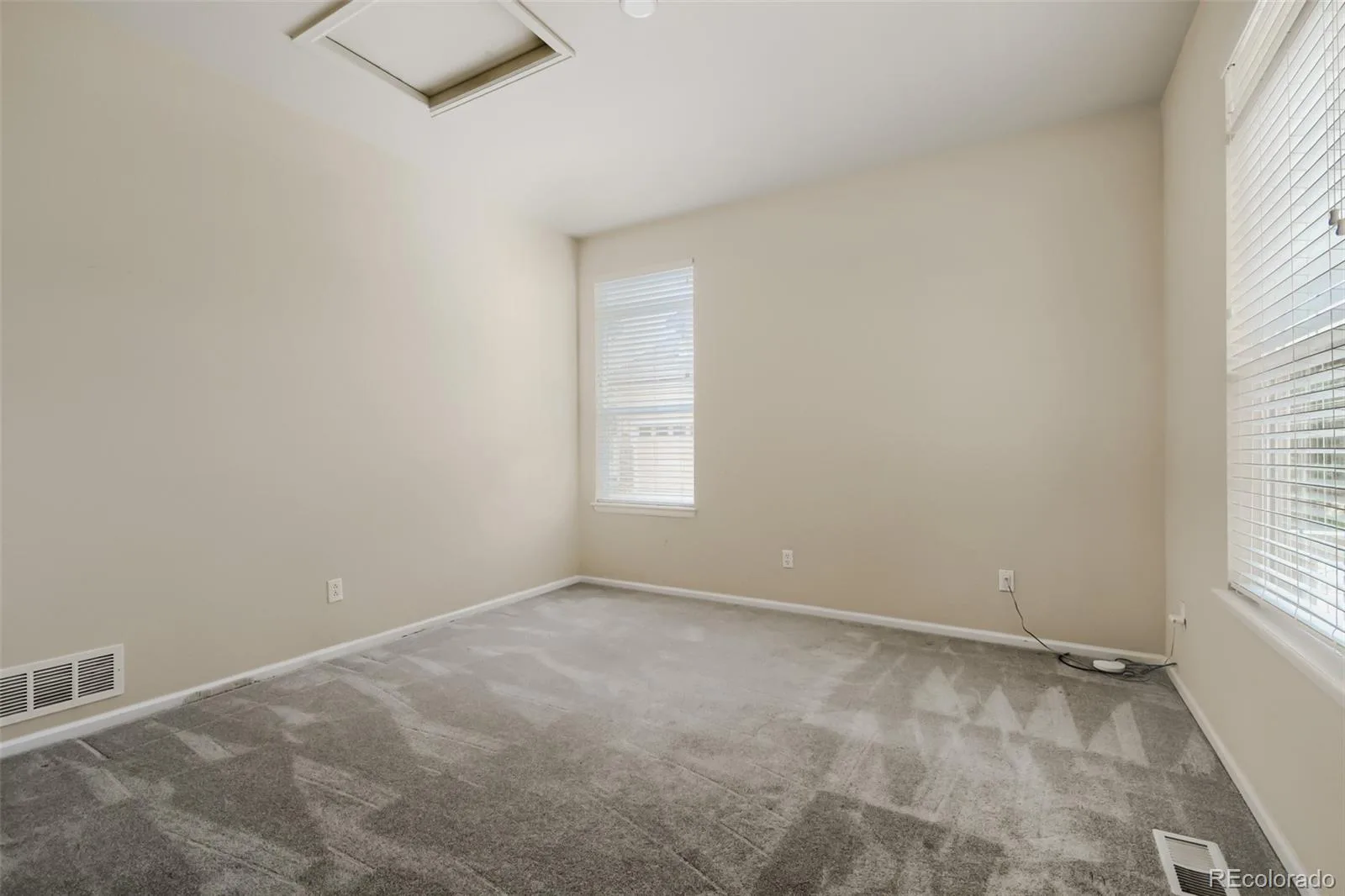 1433 Bellflower Drive Brighton CO 80601 | MLS #REC9310582 07012026172323 1600 19