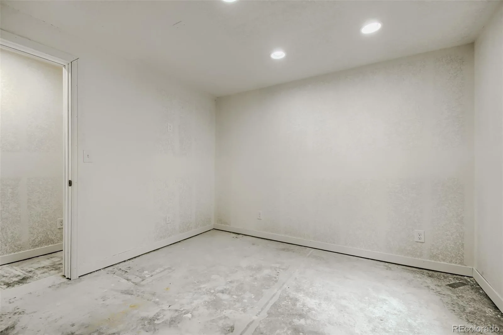 1433 Bellflower Drive Brighton CO 80601 | MLS #REC9310582 07012026172323 1600 22