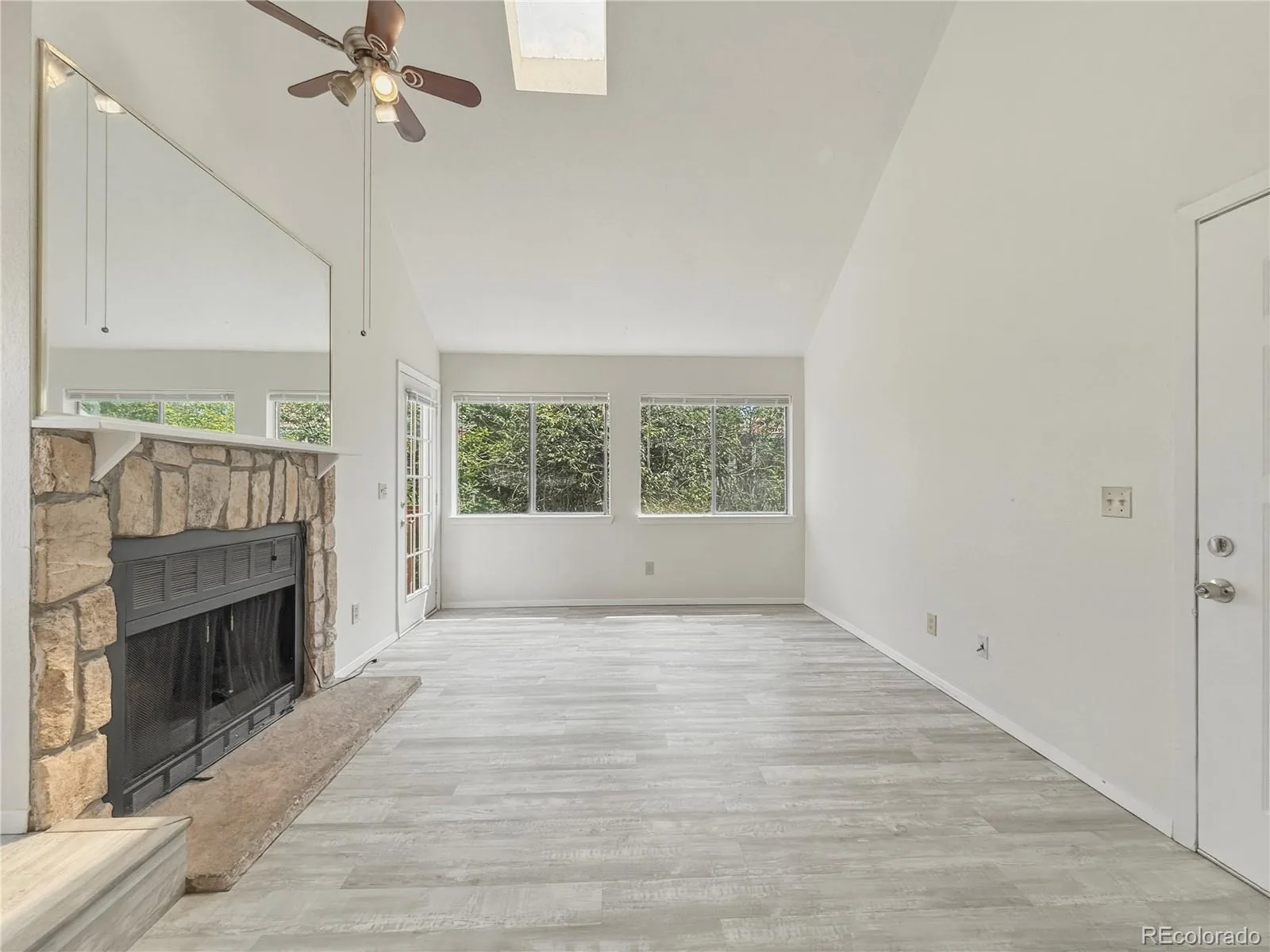 942 S Dearborn Way #10 Aurora CO 80012 | MLS #REC9310745 09232026190513 1600 1