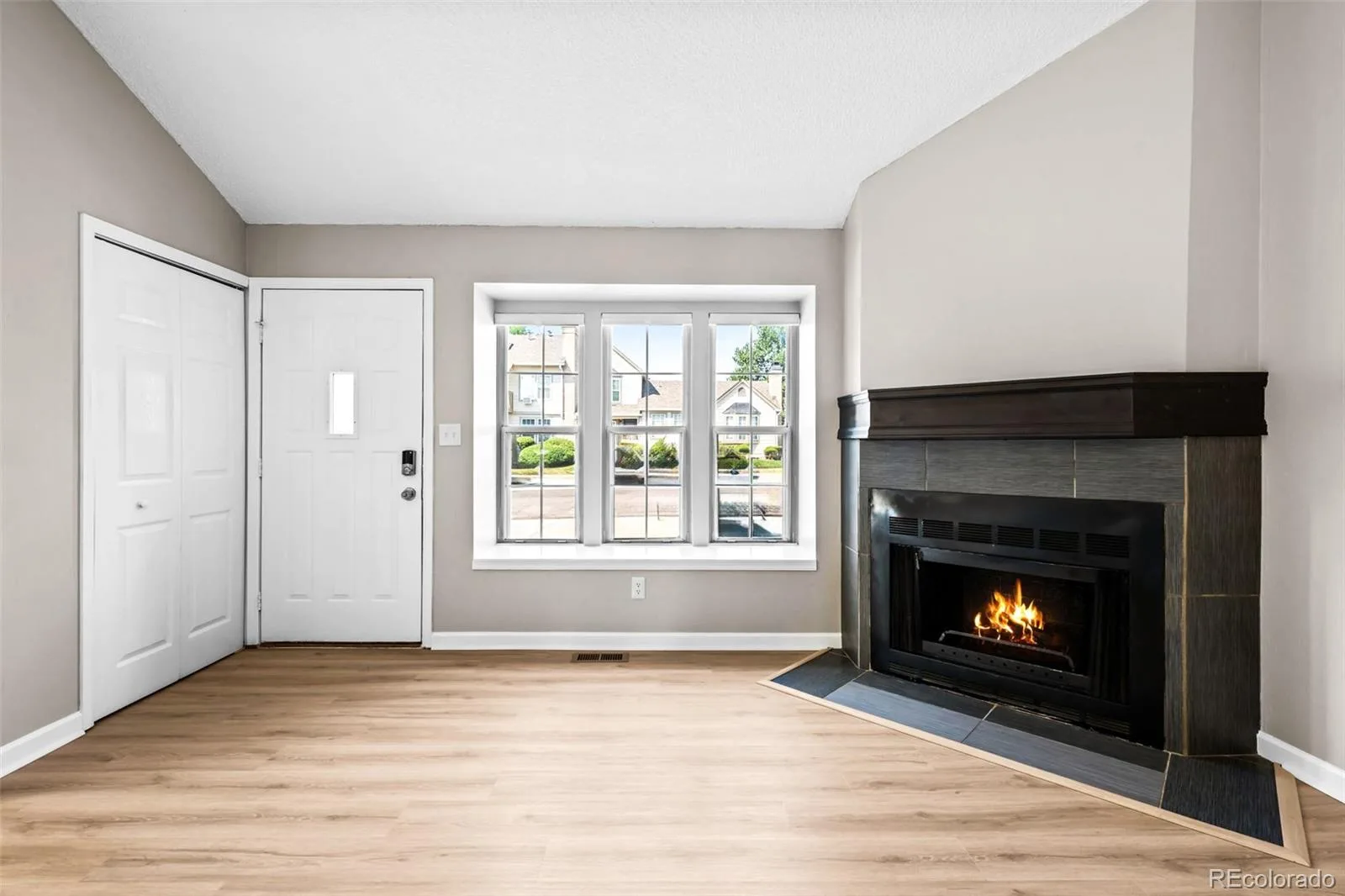 9638 W Chatfield Avenue #F Littleton CO 80128 | MLS #REC9312418 08142026210800 1600 19