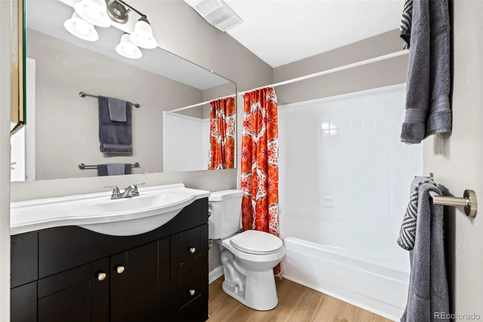 9638 W Chatfield Avenue #F Littleton CO 80128 | MLS #REC9312418 08142026210800 1600 34