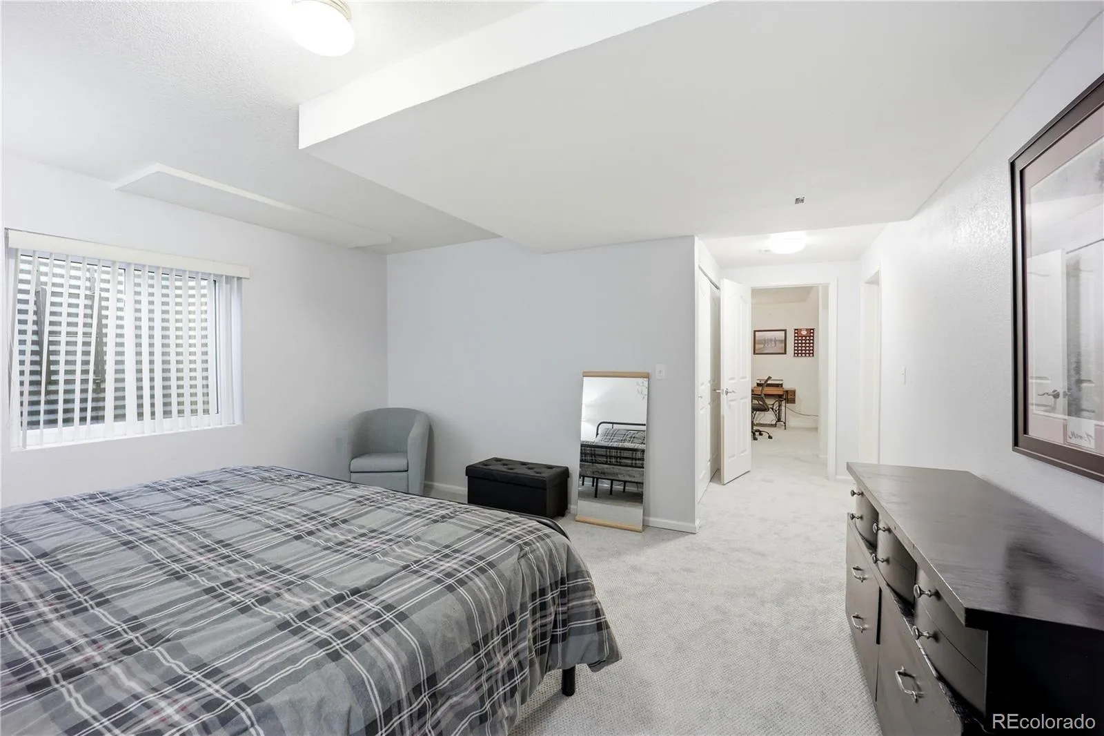 6414 S Dallas Court Englewood CO 80111 | MLS #REC9312438 08172026175611 1600 26