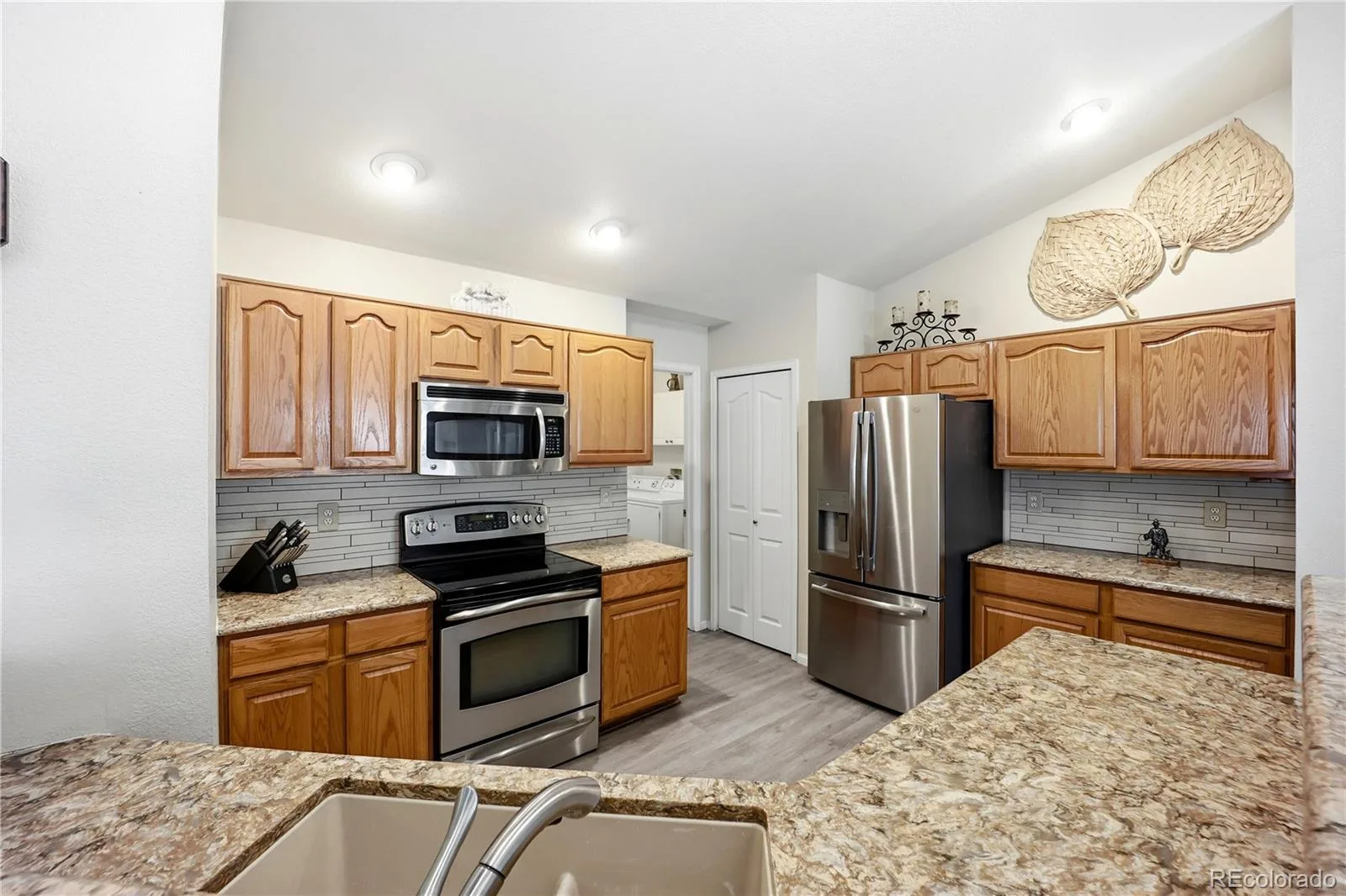6414 S Dallas Court Englewood CO 80111 | MLS #REC9312438 08172026175611 1600 7
