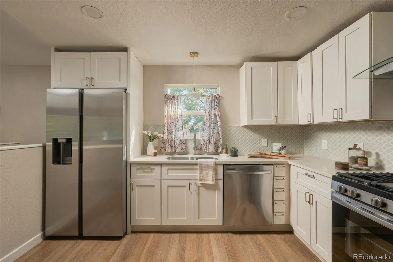225 Raleigh Street Denver CO 80219 | MLS #REC9312750 10112026144611 1600 40
