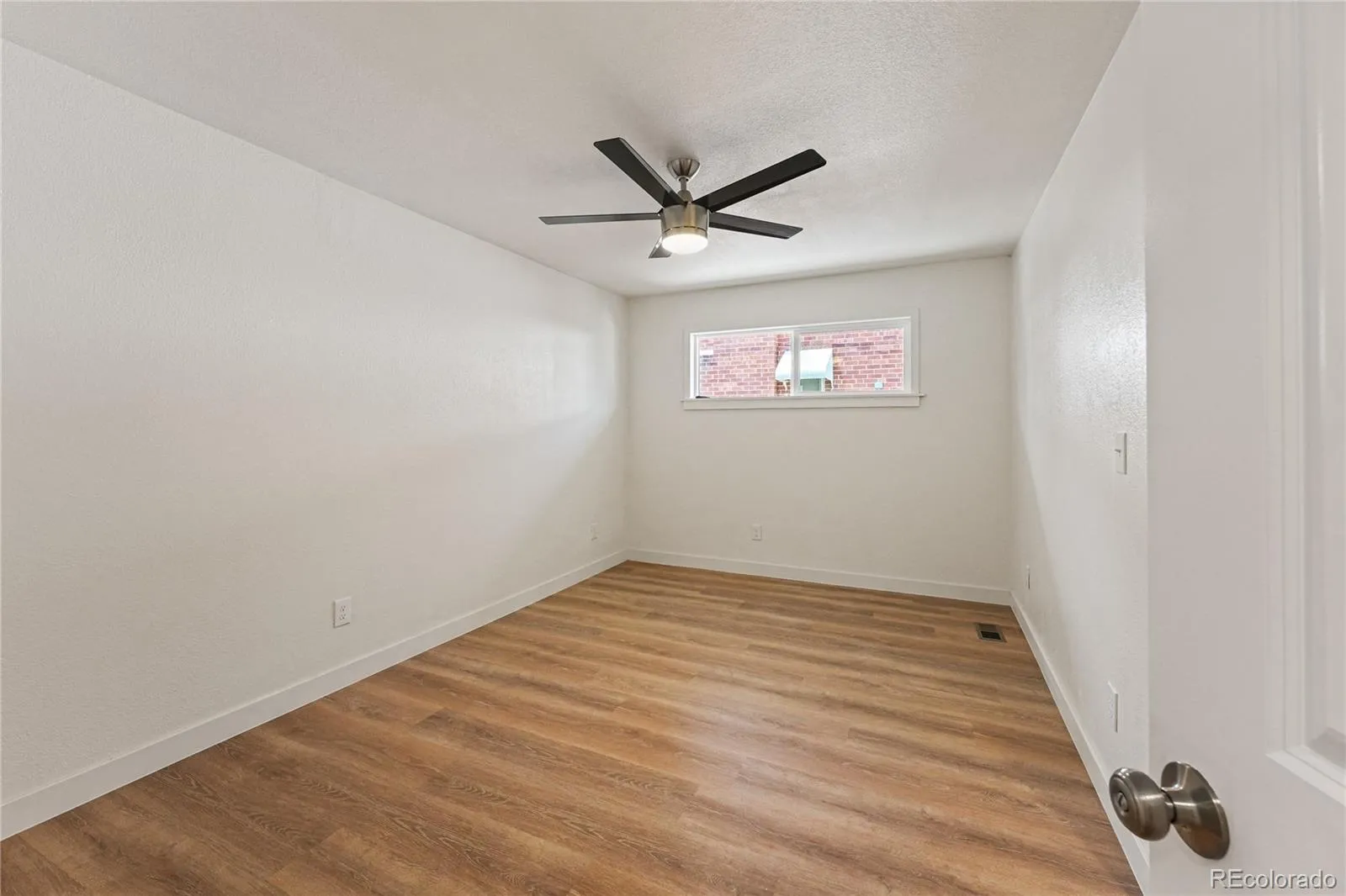 2739 W 39th Avenue Denver CO 80211 MLS #REC9312917 05232026164916 1600 20