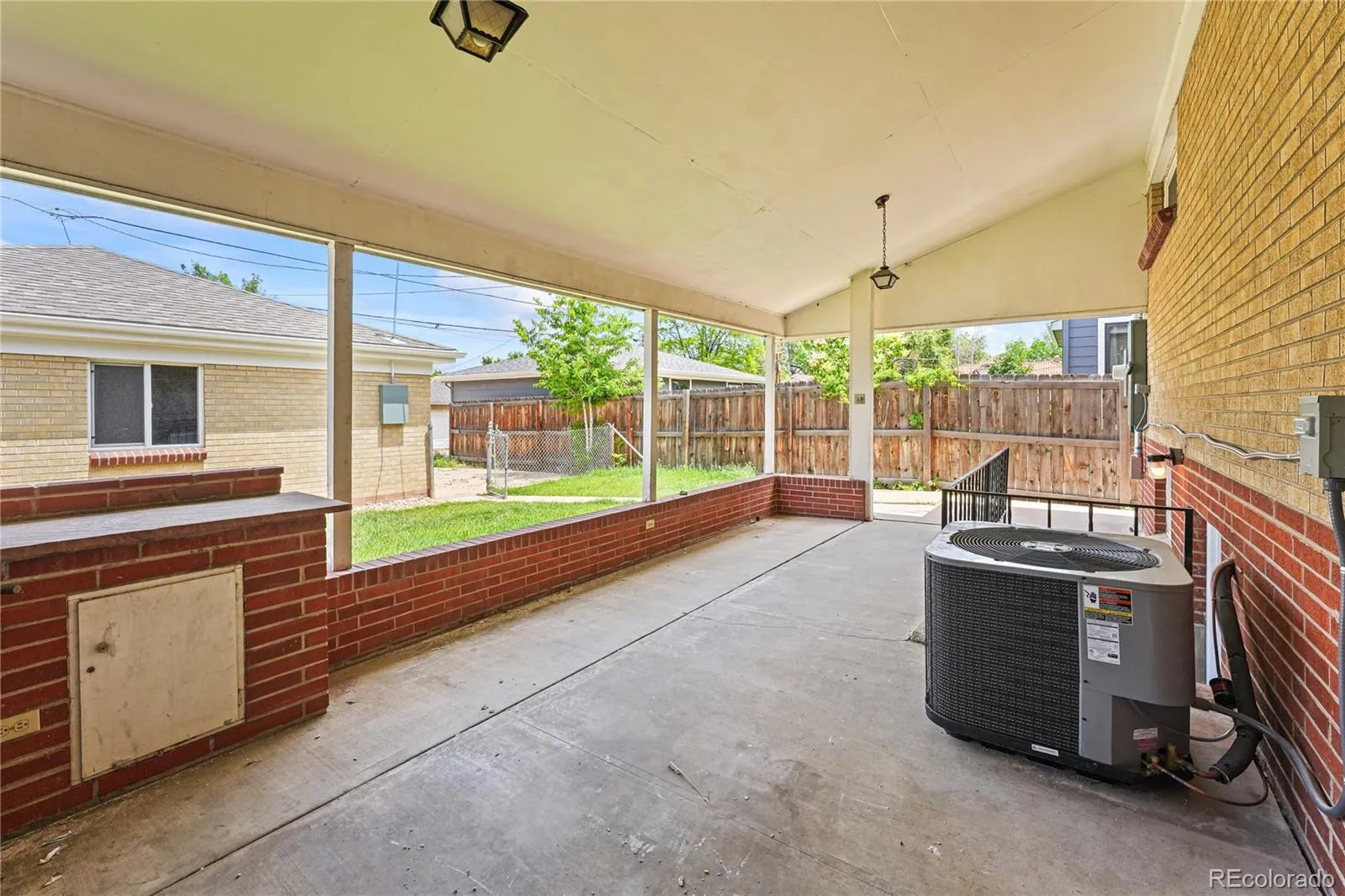 2739 W 39th Avenue Denver CO 80211 MLS #REC9312917 05232026164916 1600 43