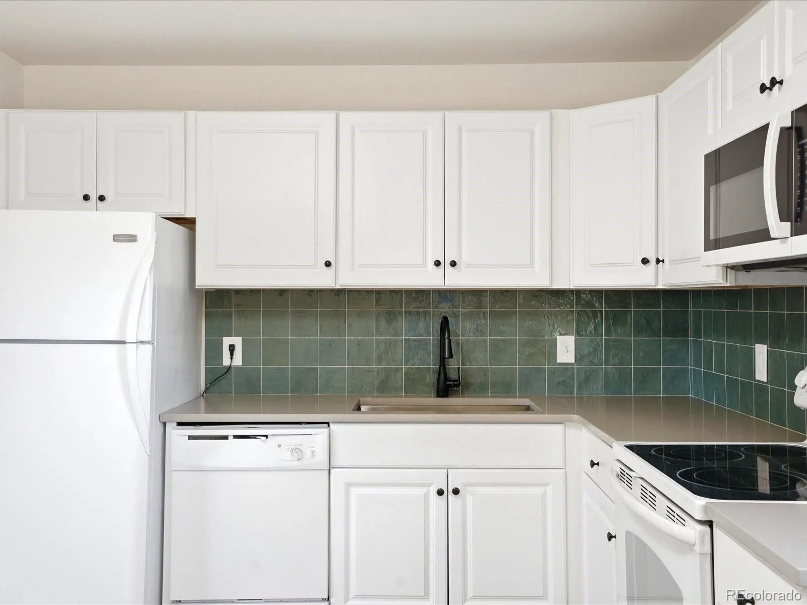 12265 E 55th Avenue Denver CO 80239 | MLS #REC9313108 07292026173442 1600 14