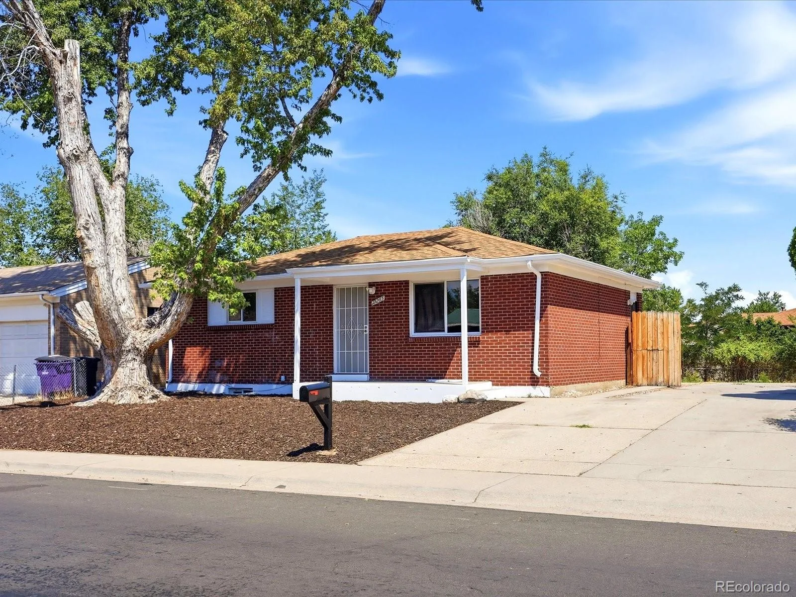 12265 E 55th Avenue Denver CO 80239 | MLS #REC9313108 07292026173442 1600 2