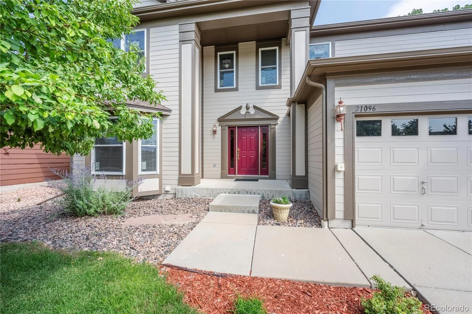 21096 Saddleback Circle Parker CO 80138 | MLS #REC9313895 08112026150849 1600 1