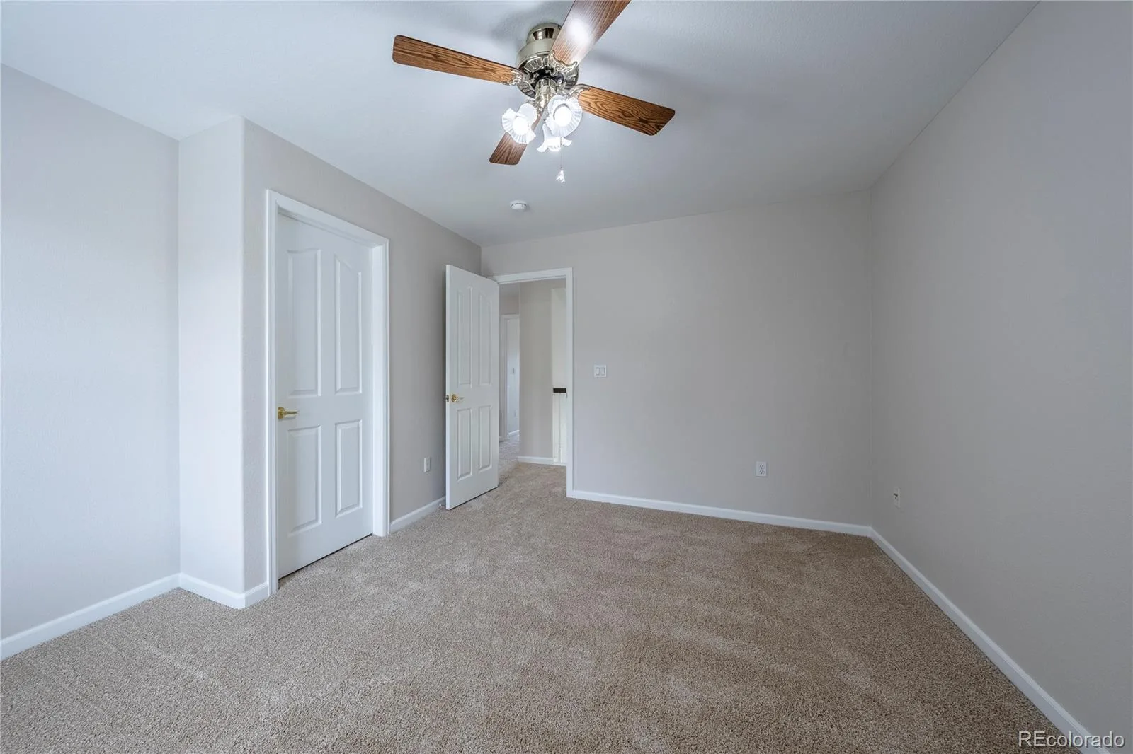 21096 Saddleback Circle Parker CO 80138 | MLS #REC9313895 08112026150849 1600 29