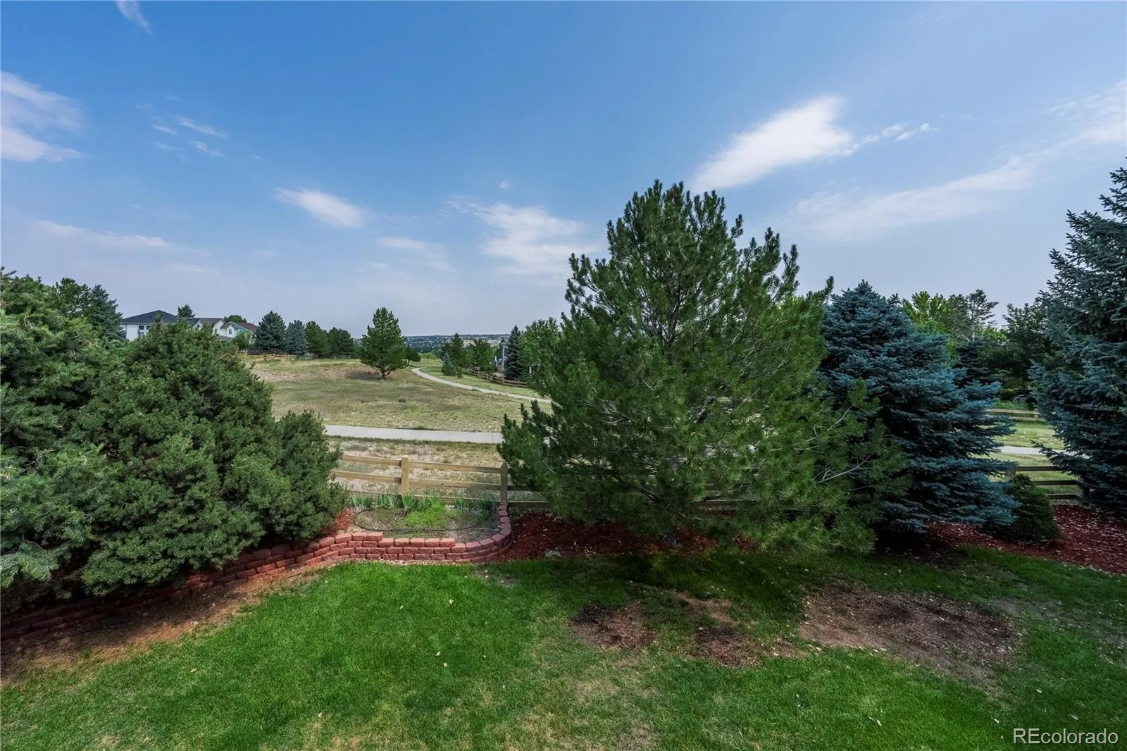 21096 Saddleback Circle Parker CO 80138 | MLS #REC9313895 08112026150849 1600 44