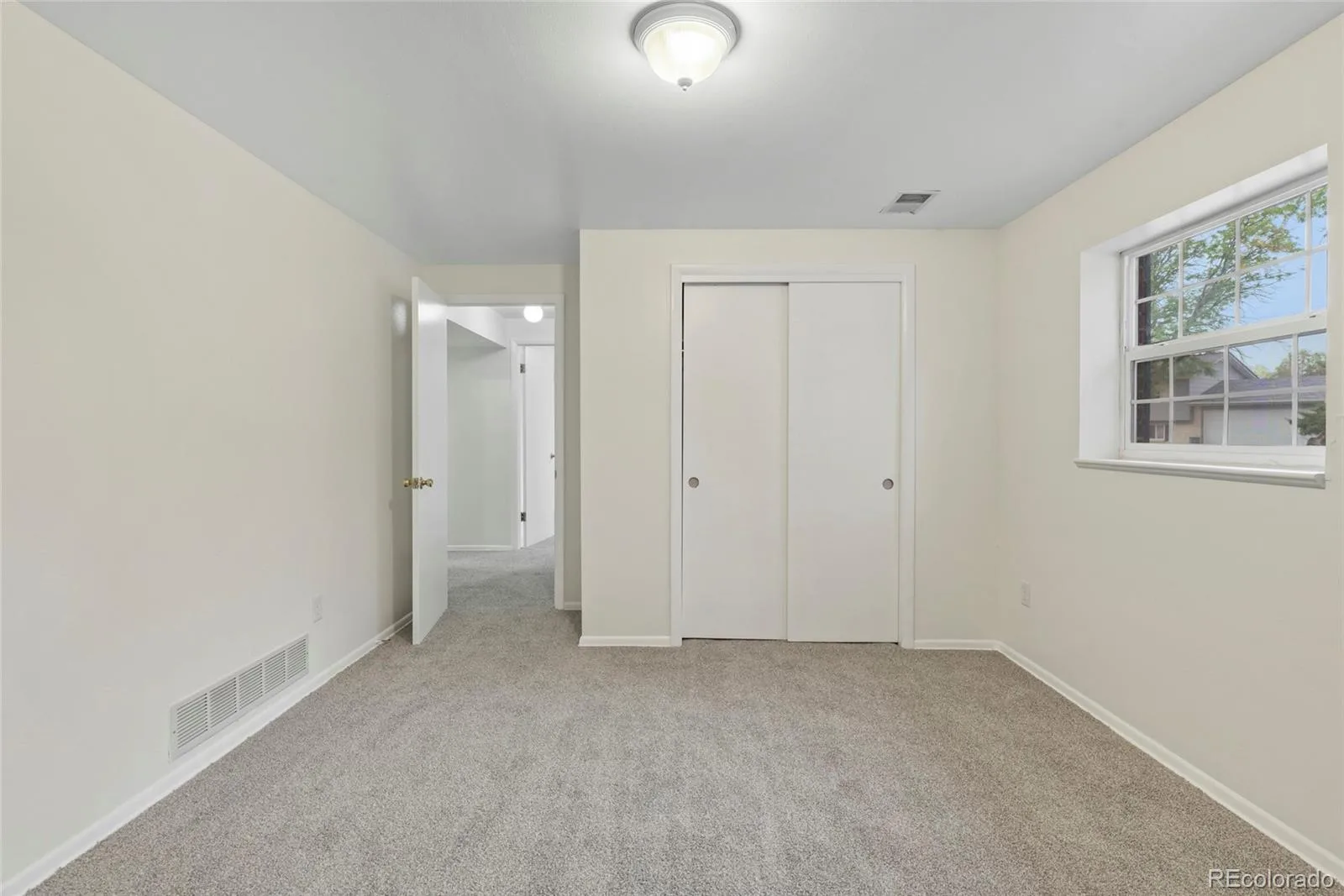15373 E 10th Avenue Aurora CO 80011 | MLS #REC9315356 10022026050549 1600 13