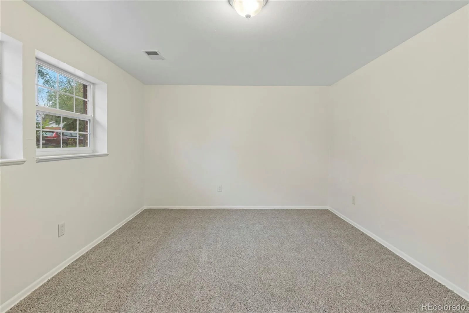 15373 E 10th Avenue Aurora CO 80011 | MLS #REC9315356 10022026050549 1600 14