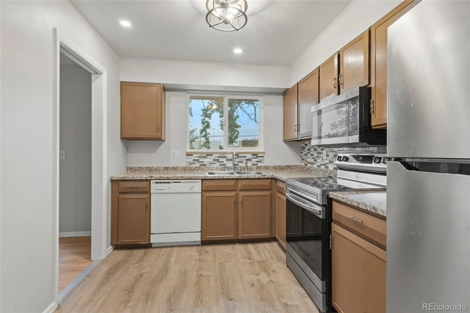 15373 E 10th Avenue Aurora CO 80011 | MLS #REC9315356 10022026050549 1600 4