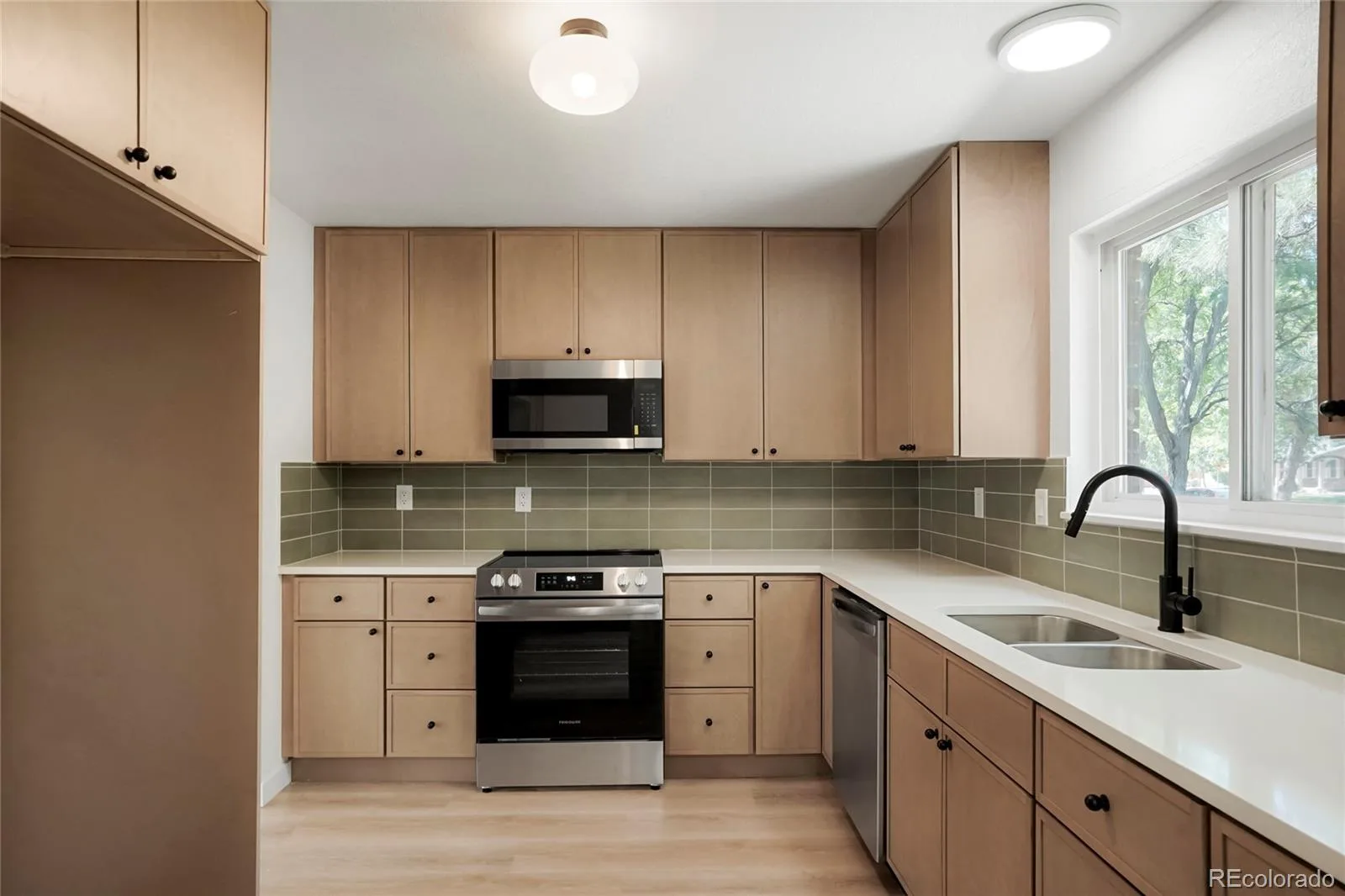 7755 E Quincy Avenue #T56 Denver CO 80237 | MLS #REC9315602 08072026220130 1600 11