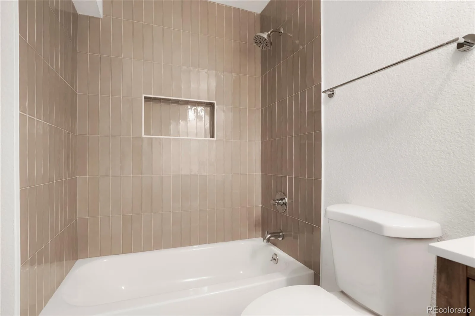 7755 E Quincy Avenue #T56 Denver CO 80237 | MLS #REC9315602 08072026220130 1600 20