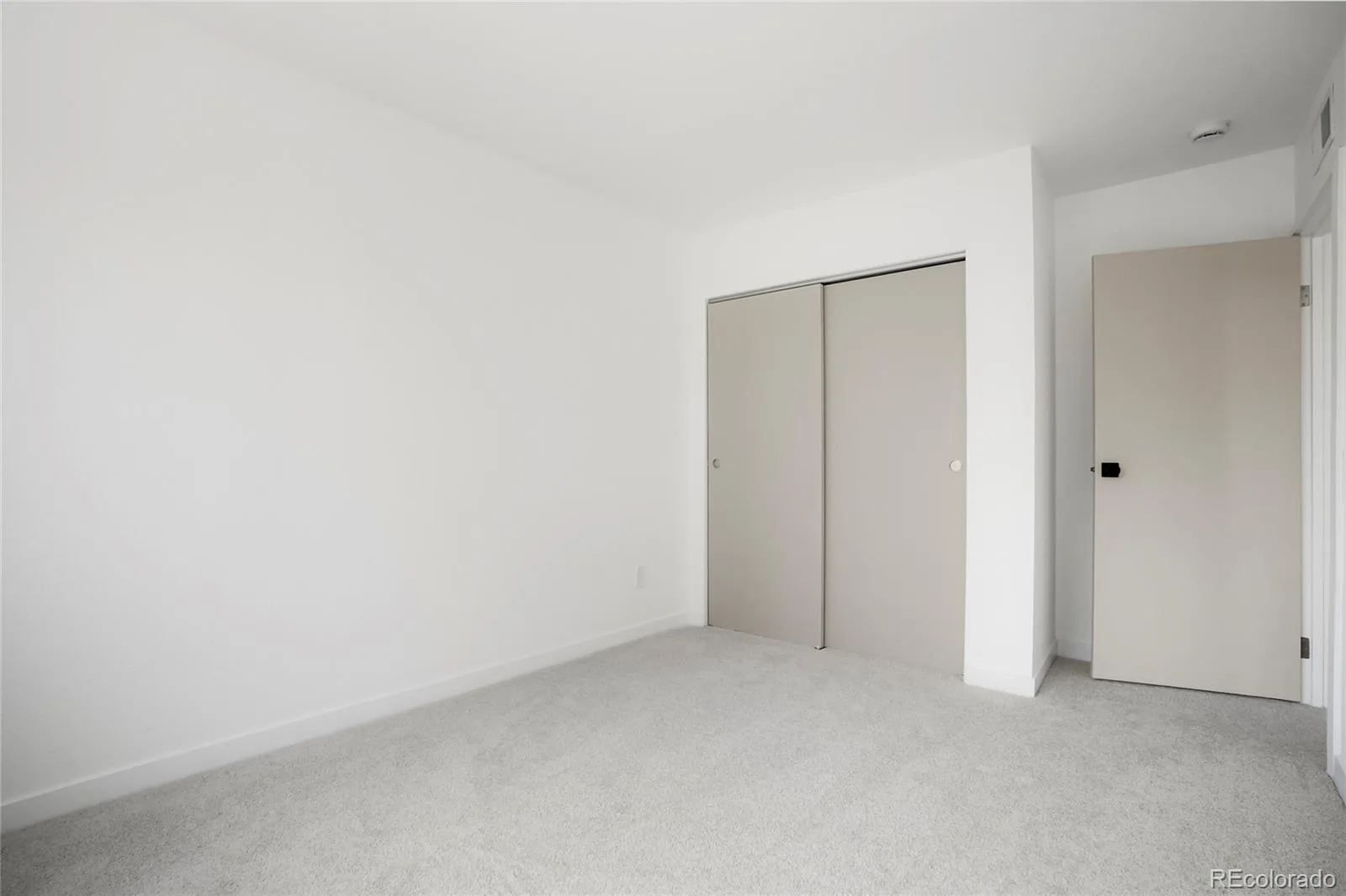 7755 E Quincy Avenue #T56 Denver CO 80237 | MLS #REC9315602 08072026220130 1600 22