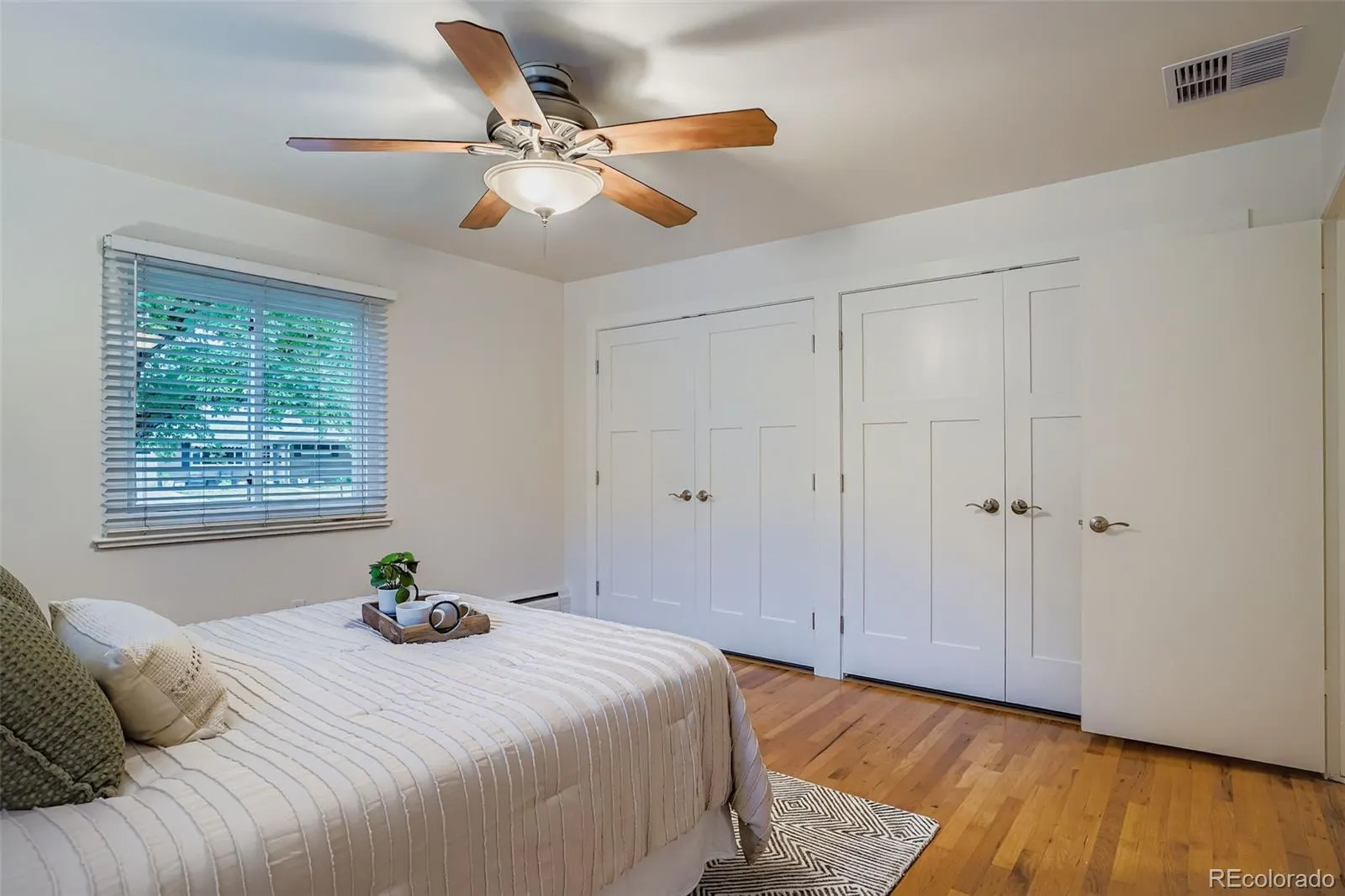 2935 S York Street Denver CO 80210 MLS #REC9317573 04292026165207 1600 14