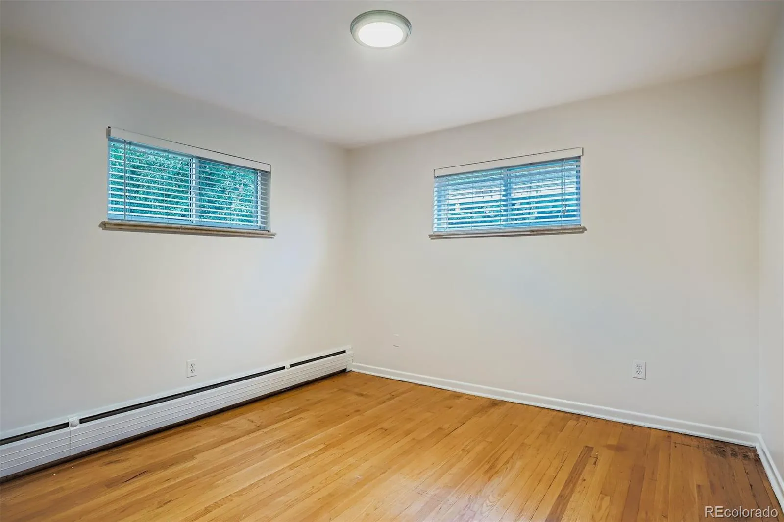 2935 S York Street Denver CO 80210 MLS #REC9317573 04292026165207 1600 16