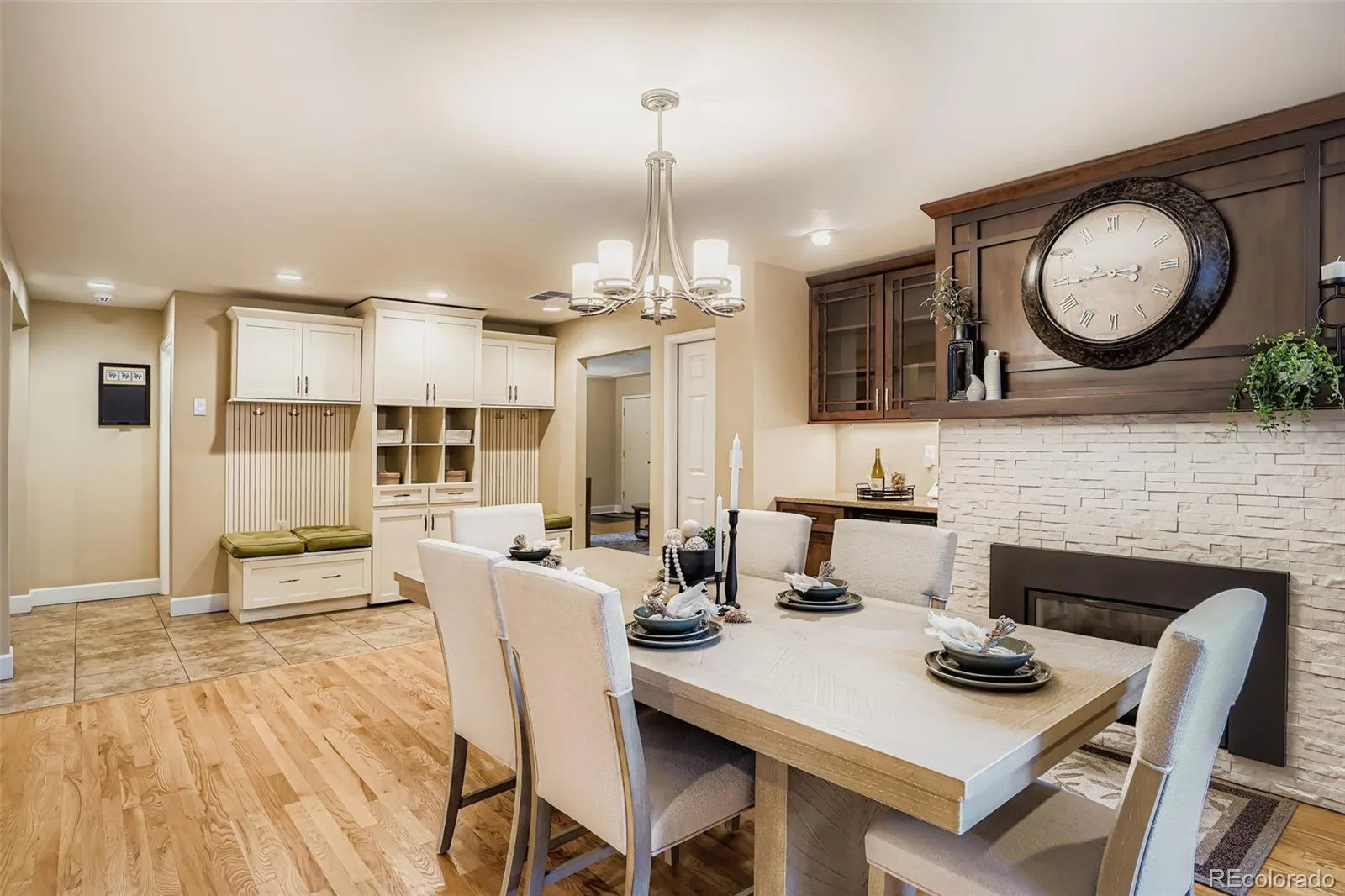 2935 S York Street Denver CO 80210 MLS #REC9317573 06122026075117 1600 8