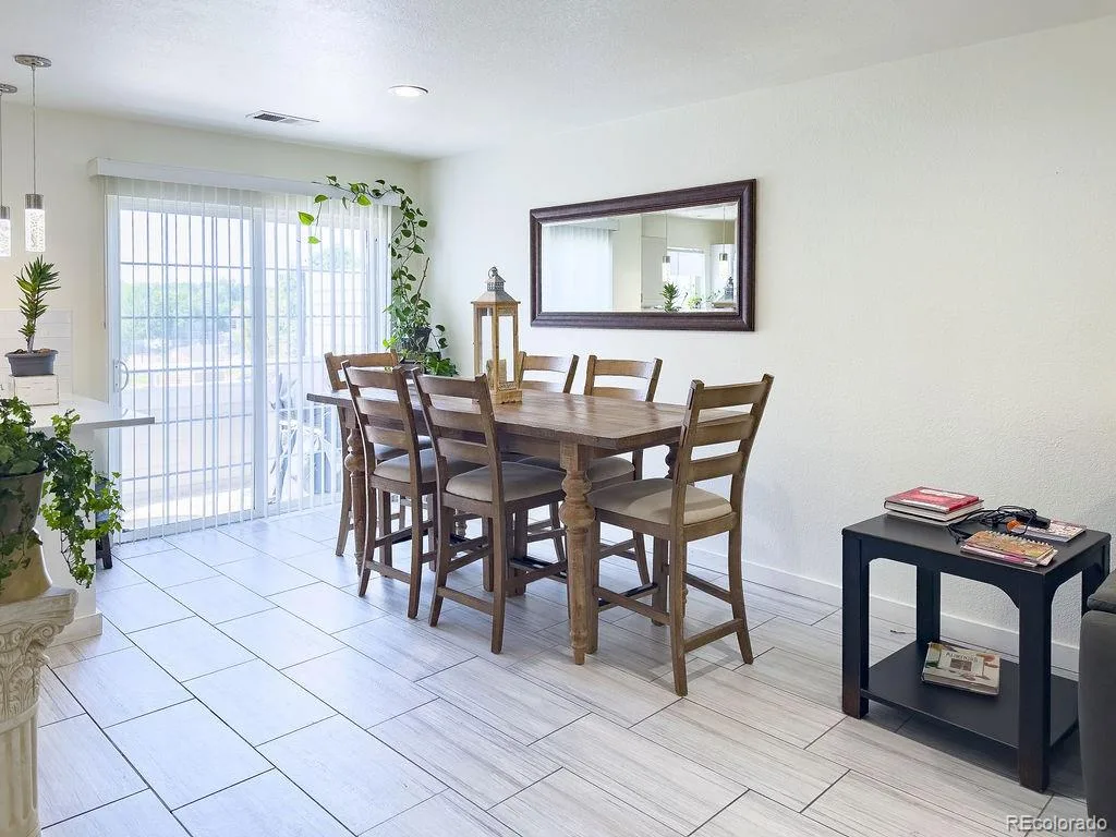 19163 E Wyoming Drive #105 Aurora CO 80017 MLS #REC9319084 07212026235406 1024 7