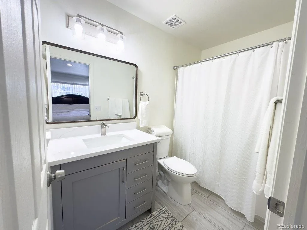 19163 E Wyoming Drive #105 Aurora CO 80017 MLS #REC9319084 07212026235406 1024 8