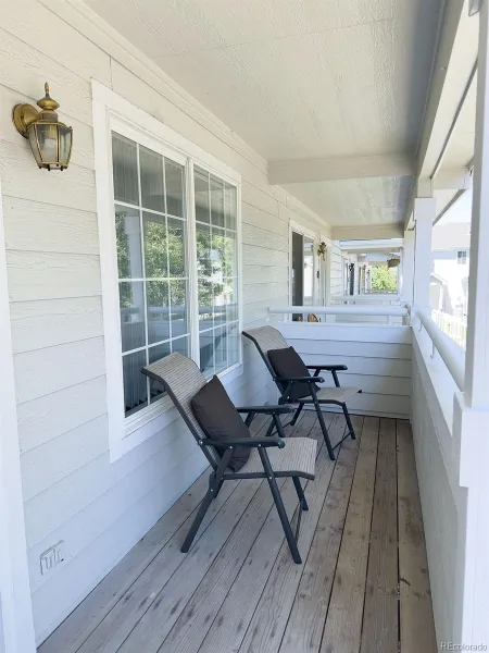 19163 E Wyoming Drive #105 Aurora CO 80017 MLS #REC9319084 07212026235406 800 1